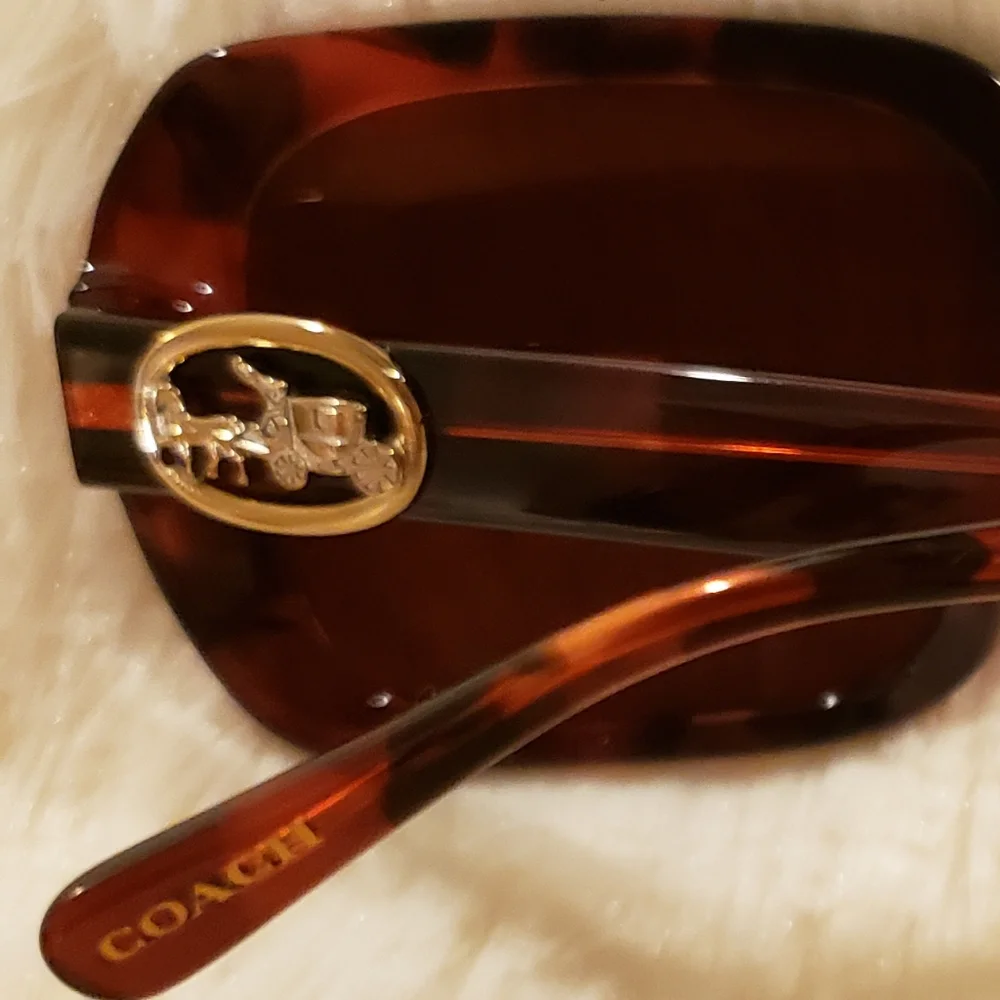 COACH Milky Wine Tortoise Oversized Rectangular Square Frame Sunglasses--NWT